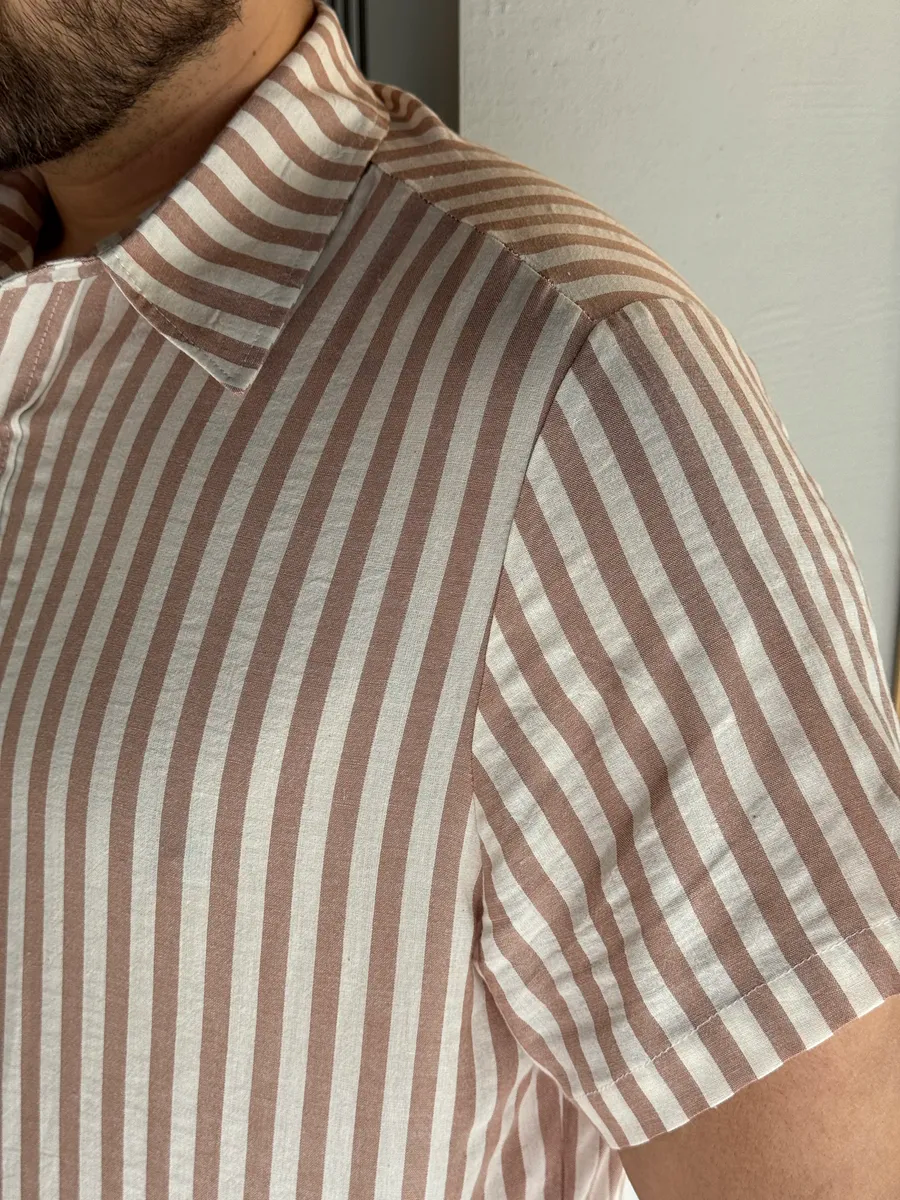 Chemise Rayé en lin style OLD MONEY